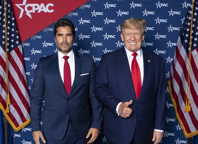 Donald Trump et Eduardo Verástegui