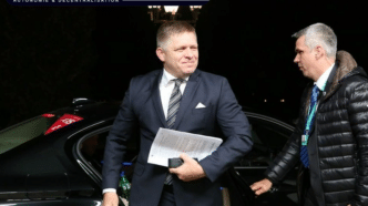 Robert Fico-Premier ministre-Slovaquie-Ukraine-Armes-Livraisons